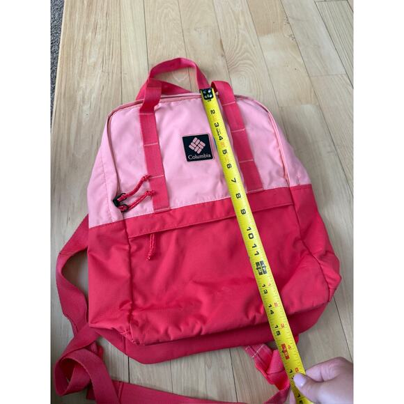 Columbia Trek 18L Pink and Red Backpack main image 8